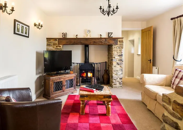 Holly Cottage